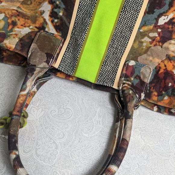 VINCE CAMUTO Orla tasseled canvas striped women's tote purse - NATURAL - Picture 7 of 13